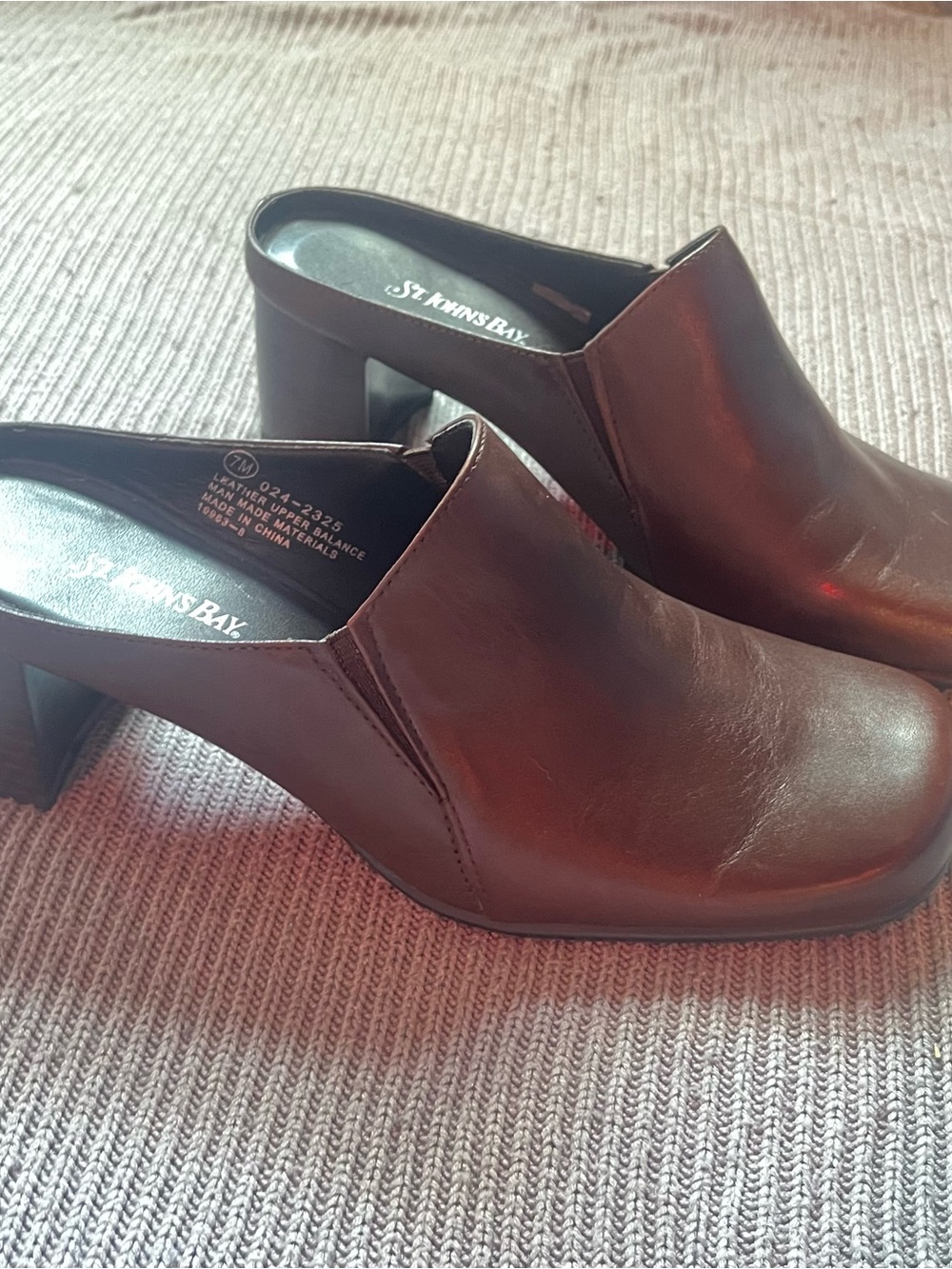 St. John's Bay Dark Brown Genuine Leather Slip-On Block Heel Y2K Business Mules